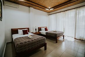 Jati 3 Bungalows and Spa