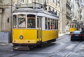 Lisbon Arsenal Suites