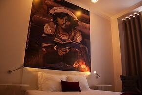 Lisbon Arsenal Suites