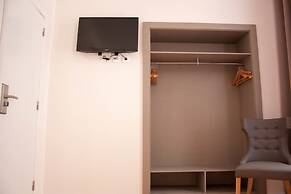 Lisbon Arsenal Suites