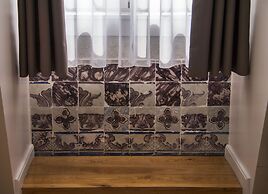 Lisbon Arsenal Suites