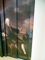 Lisbon Arsenal Suites