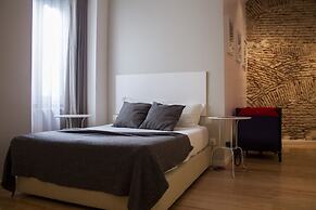 Lisbon Arsenal Suites