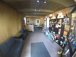 Bay Sands Seafront Studios