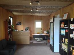 Bay Sands Seafront Studios