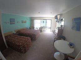 Bay Sands Seafront Studios