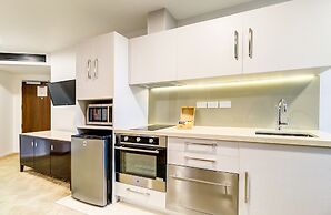 VR Queen Street - Hotel & Suites