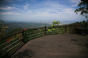 Kasih Sayang Hill Resort