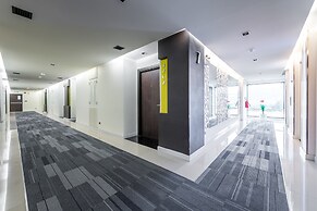 The Beach Heights Resort