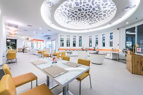 The Beach Heights Resort