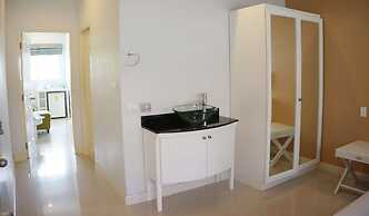 The Beach Heights Resort