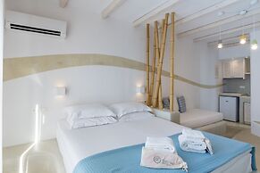 Dolphin Kastraki Studios