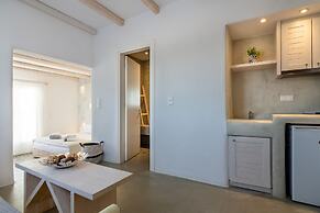 Dolphin Kastraki Studios