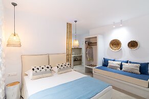 Dolphin Kastraki Studios