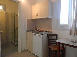 Dolphin Kastraki Studios