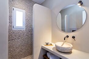 Dolphin Kastraki Studios