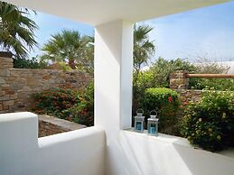 Dolphin Kastraki Studios