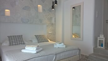 Dolphin Kastraki Studios