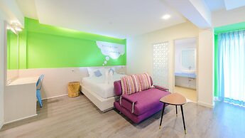 The Tint at Phuket town