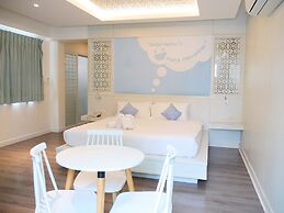 The Tint at Phuket town