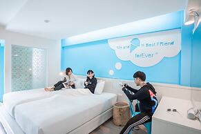 The Tint at Phuket town