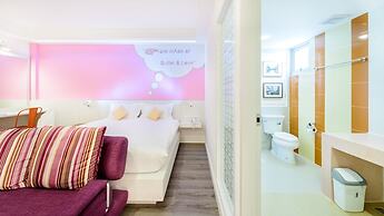 The Tint at Phuket town