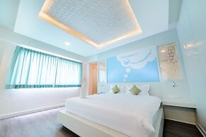 The Tint at Phuket town