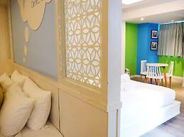 The Tint at Phuket town