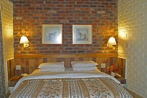 Golden Leopard Resorts - Manyane Resort