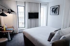 Molitor Hotel & Spa Paris - MGallery Collection