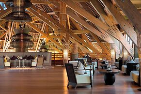 Sheraton New Caledonia Deva Spa & Golf Resort