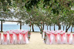 Sheraton New Caledonia Deva Spa & Golf Resort