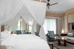 Sheraton New Caledonia Deva Spa & Golf Resort