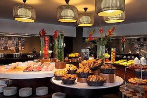 Sheraton New Caledonia Deva Spa & Golf Resort