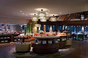 Sheraton New Caledonia Deva Spa & Golf Resort