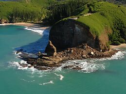 Sheraton New Caledonia Deva Spa & Golf Resort