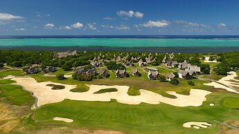 Sheraton New Caledonia Deva Spa & Golf Resort