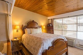 Sybaris Pool Suites Mequon