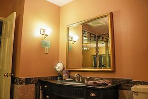 The Olivier House Hotel