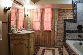The Olivier House Hotel