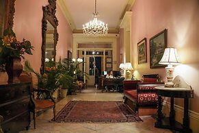 The Olivier House Hotel