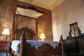 The Olivier House Hotel
