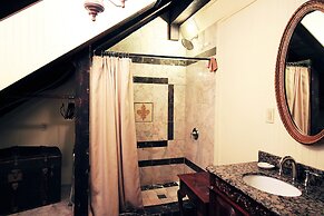 The Olivier House Hotel