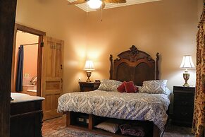 The Olivier House Hotel