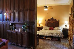 The Olivier House Hotel