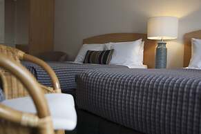 Greenlane Manor Motel