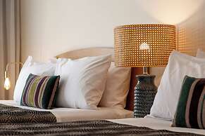 Greenlane Manor Motel