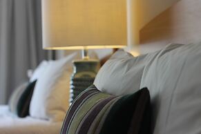 Greenlane Manor Motel