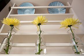 Angelina Aegina Boutique Escape