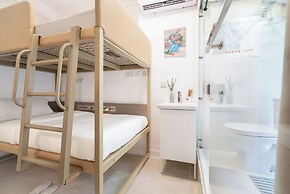 Apple Inn (Causeway Bay)